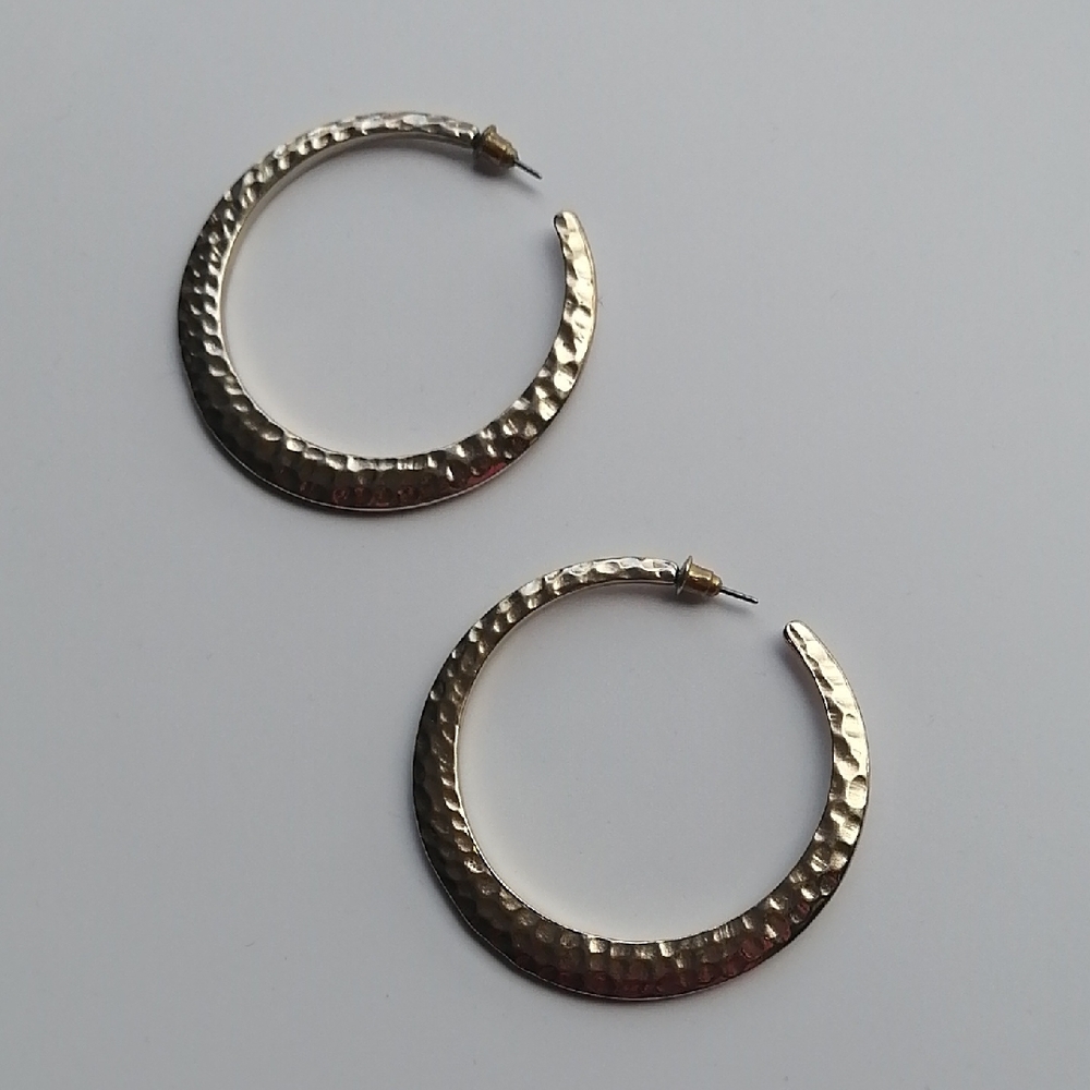 Vintage Brutalist Hammered Design Textured Goldtone Hoop Earrings
